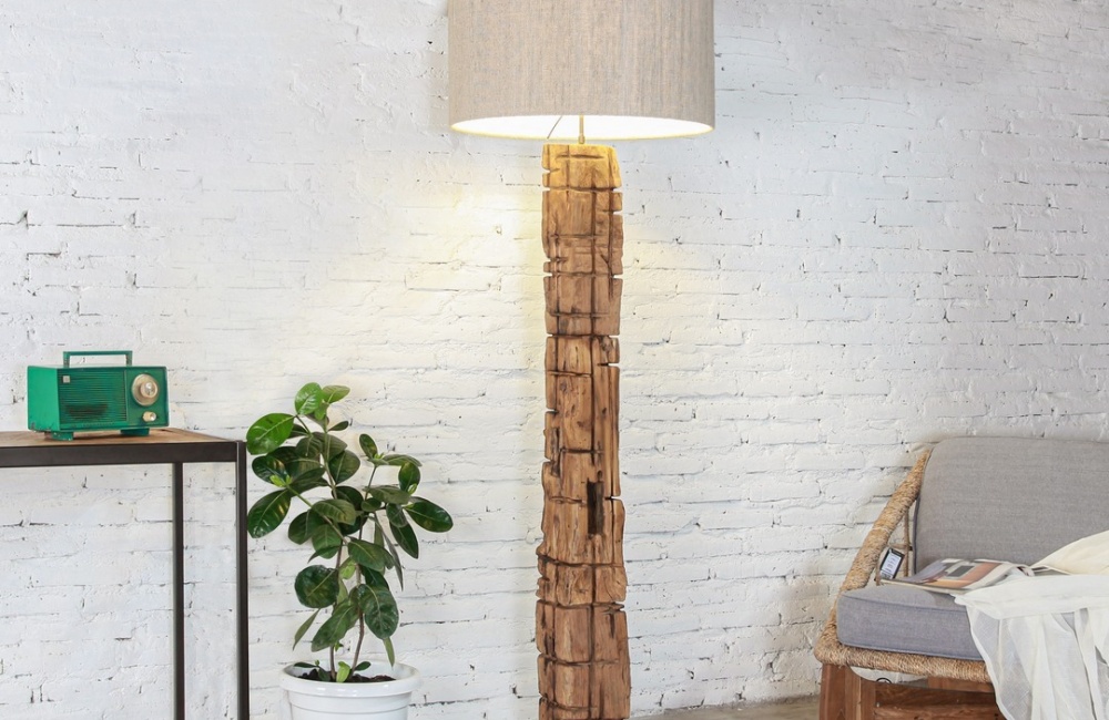 09 KERBO - Lamp.jpg